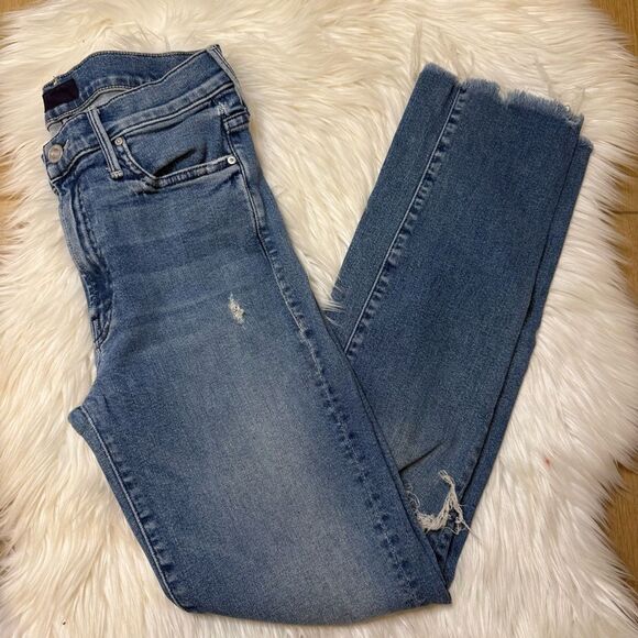 MOTHER Denim - [MOTHER] The Rascal Ankle Chew - Size‎ 27